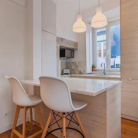 Lovely Madragoa 2 Lägenhet *