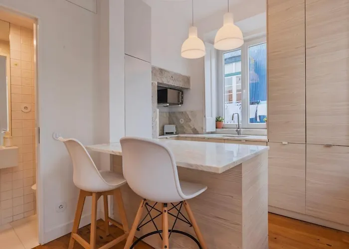 Lovely Madragoa 2 شقة *